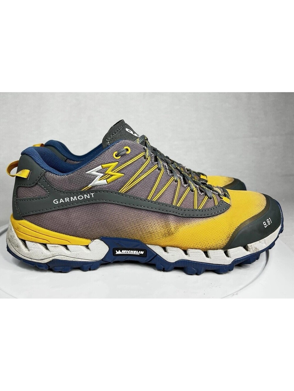 Garmont 9.81 Bolt 2.0 Hiking Shoes Men’s Size 10 Outdoor Trail Low Top EUC